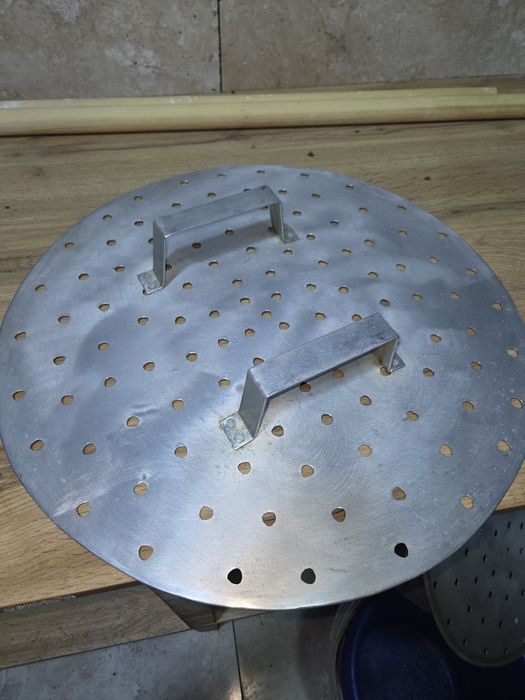 Qasqon, pech, teleshka izgara patnisla sotiladi.  Batafsil opisaniyada