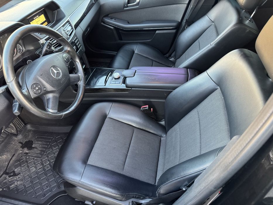Mercedes e220 cutie automata 7G tronic IMPECABILA