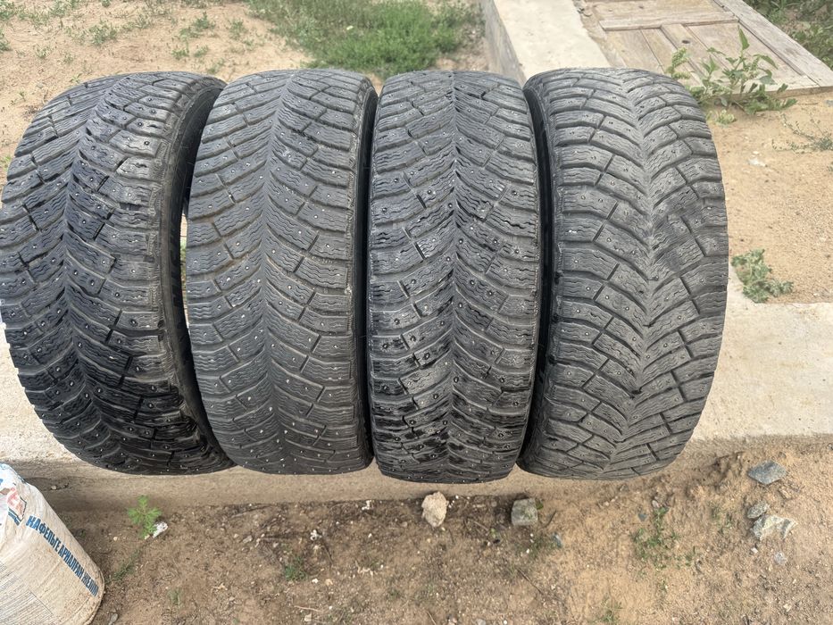 Продам зимние шины MICHELIN