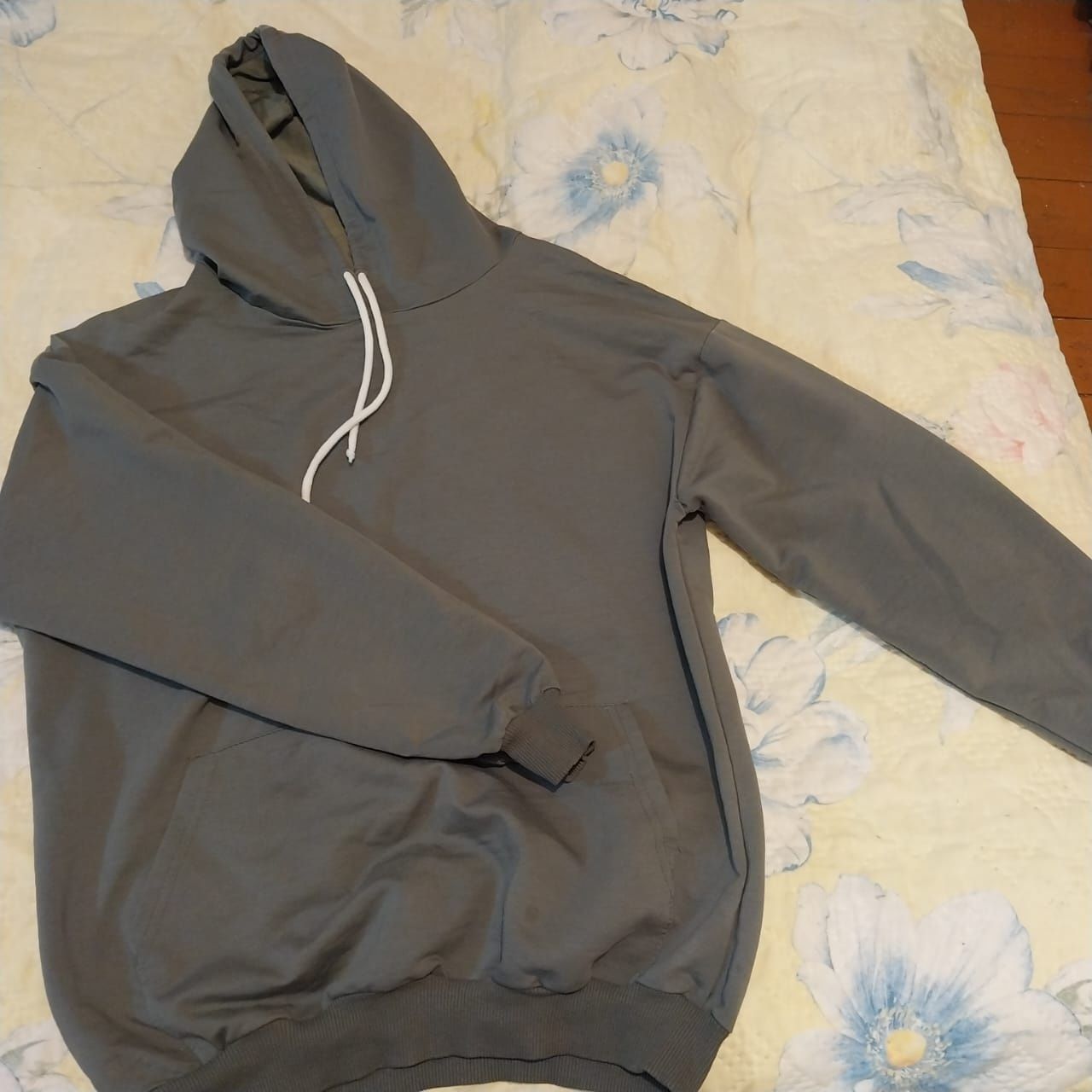 Продам вещи 13-15лет