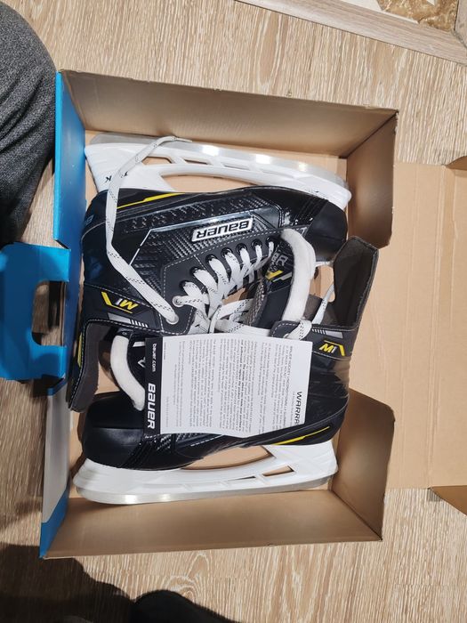 Коньки размер 8D