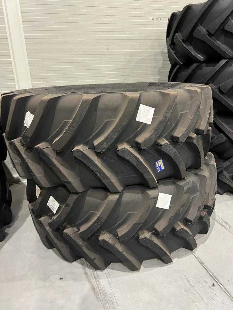 OCAZIE 650/65r42 cauciucuri noi pt tractoare 1558D deutz-fahr 6215