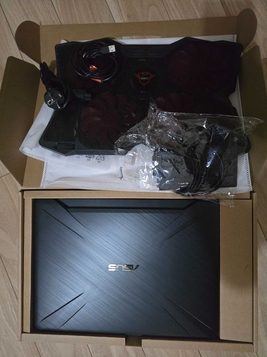 Laptop ASUS TUF FX505D Ryzen 7 3750H 16GB RAM GTX 1650 4GB 500GB SSD