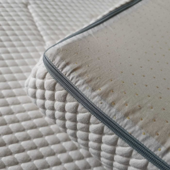 Saltea topper 200 × 140