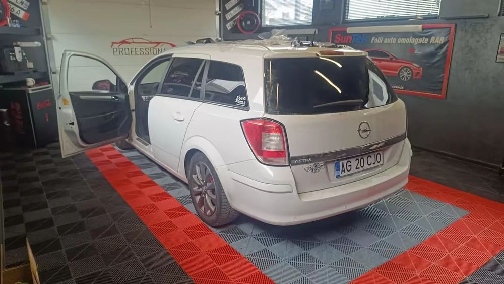 Opal Astra H 2010 1.7