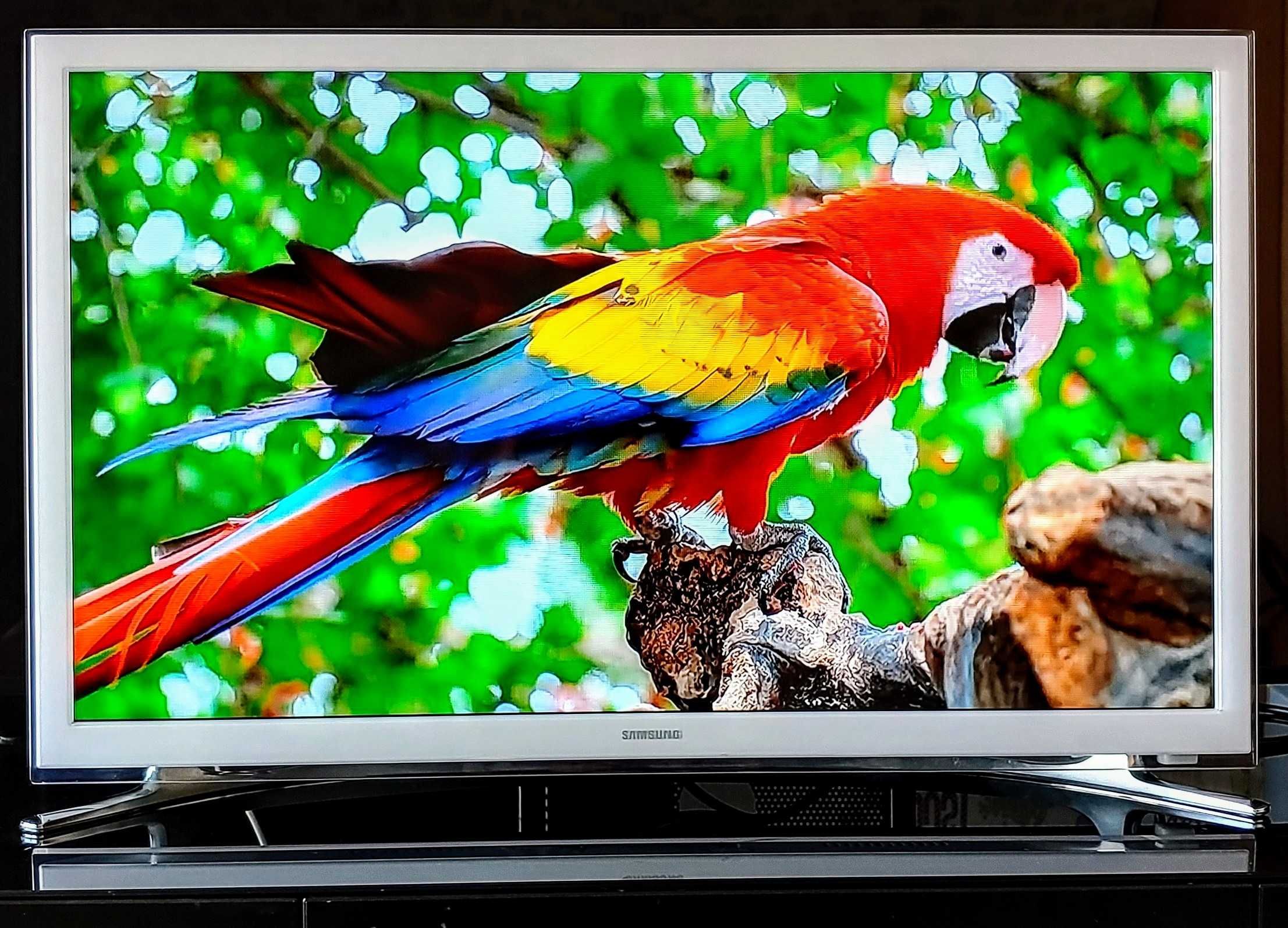 Продам Smart TV, Смарт телевизор Samsung c диагональю 82 см