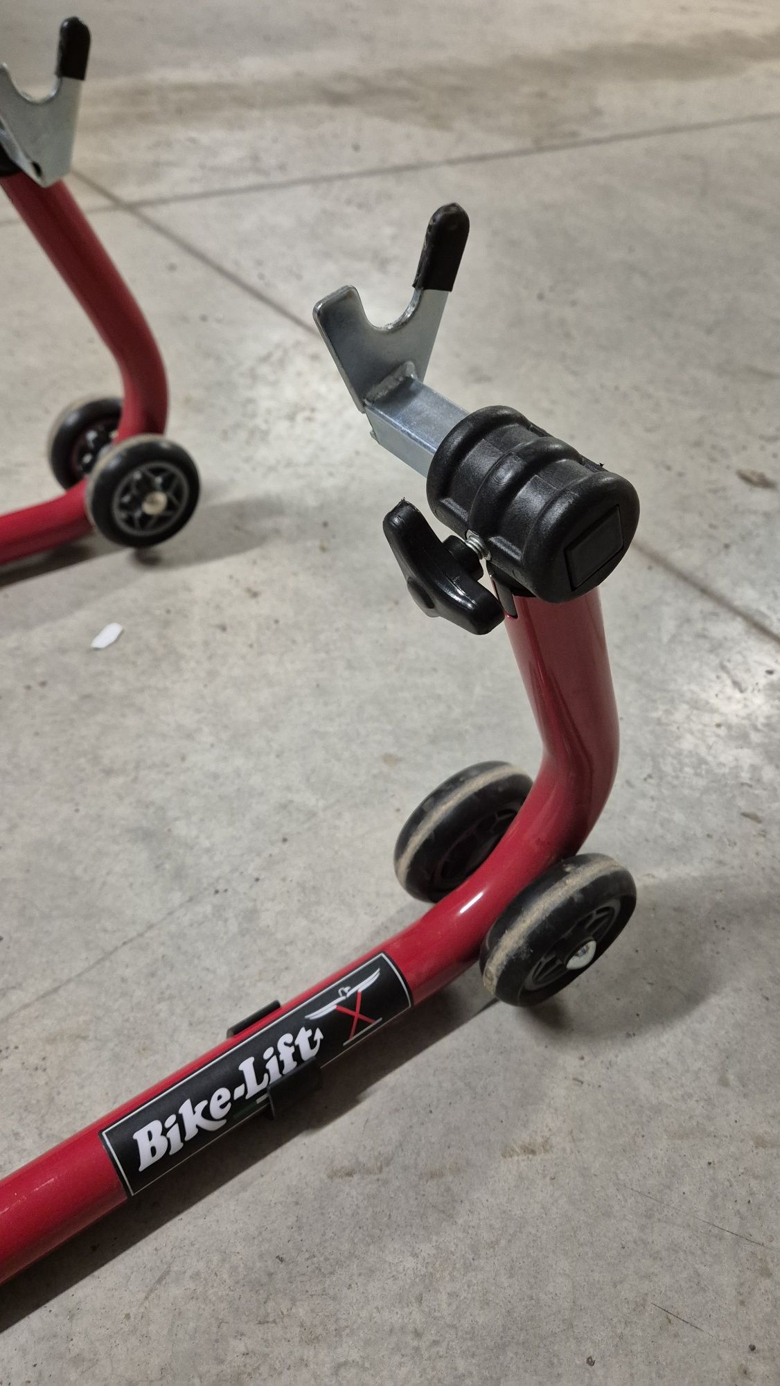 Задна стойка BIKE-LIFT RS-17 + Адаптер BIKE-LIFT SAF-10