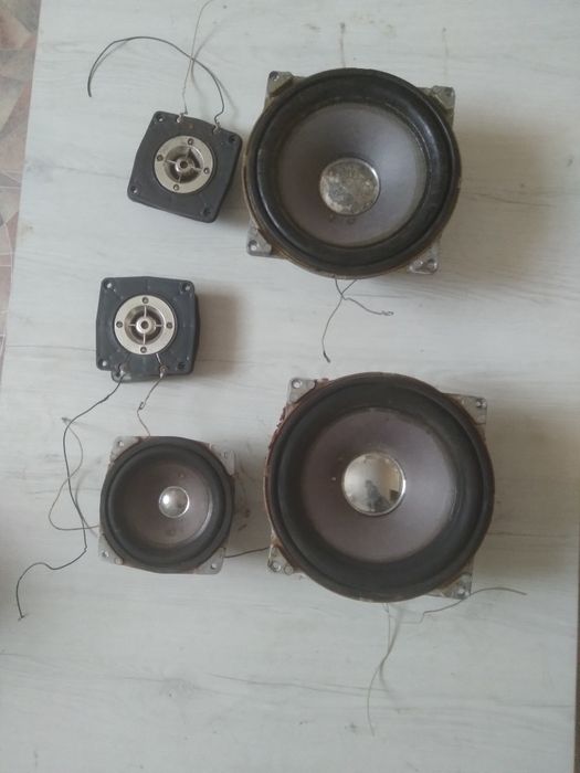 Продам динамики. Все за 20тыс. Можно по отдельности