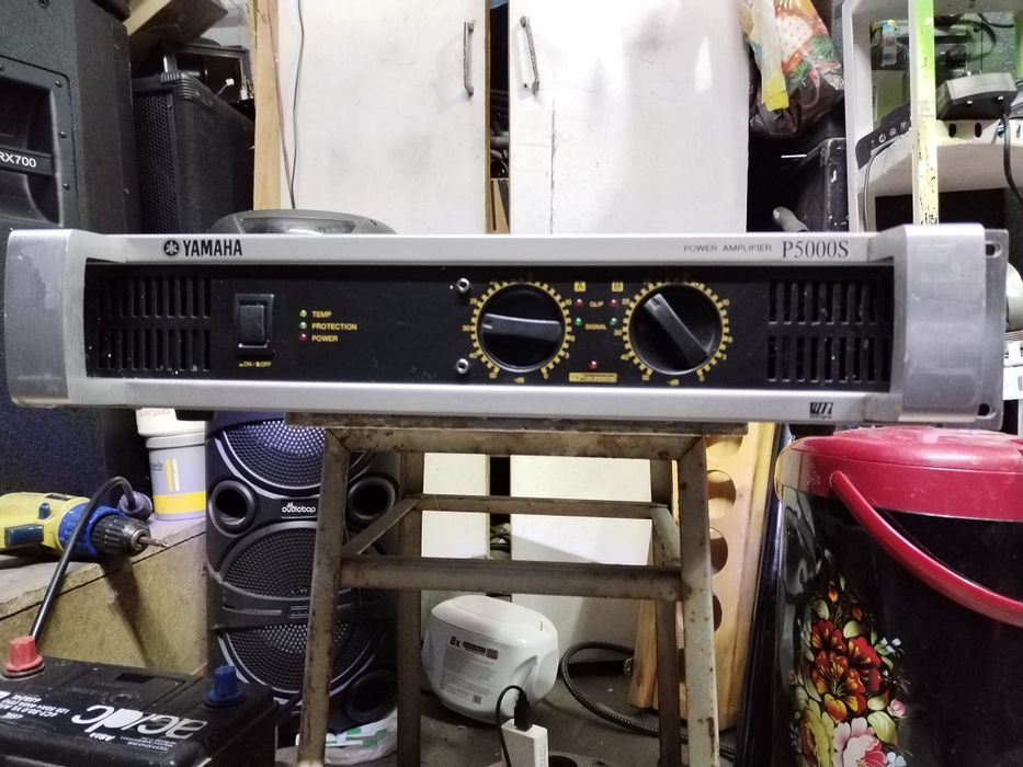 Продам усилитель мощности