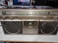 Radio Grundig cu casetofon
