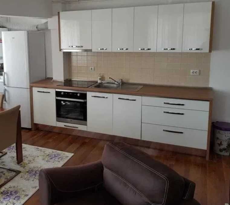 Дава се под наем Двустаен апартамент в Пловдив, Изгрев - 65 кв.м за 300.9 € - Снимка #1