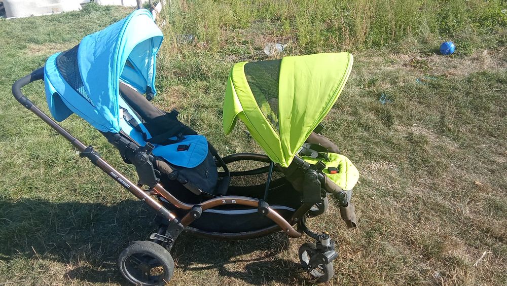 Căruț gemenii sau frați apropriati