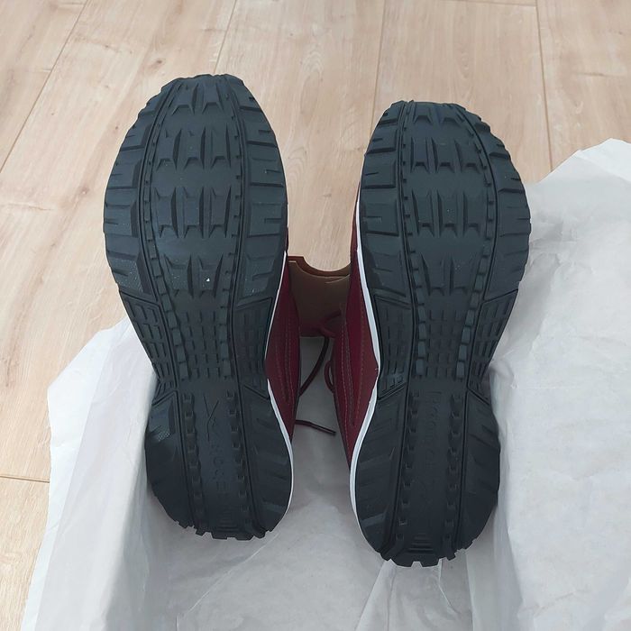 Нови оригинални маратонки REEBOK