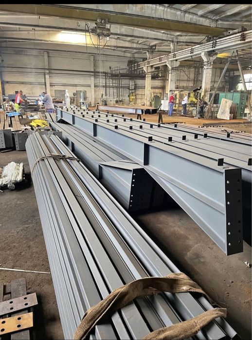 Vand ferme pentru acoperis si stalpi metalice