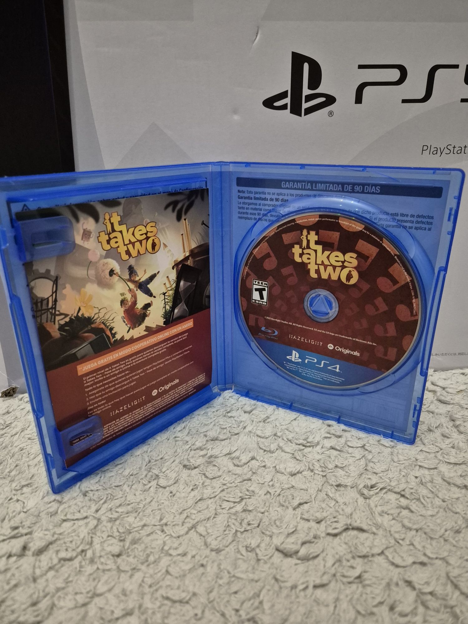 Диск It takes two ; ps4 ит тэйкс ту