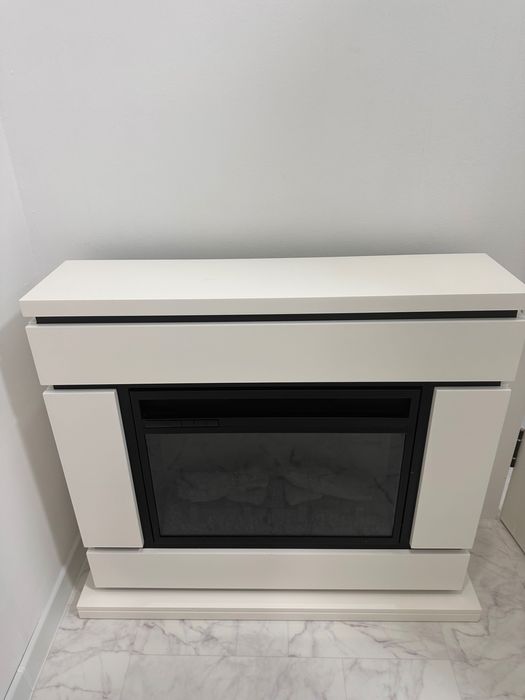 Продается декоративный камин красивый