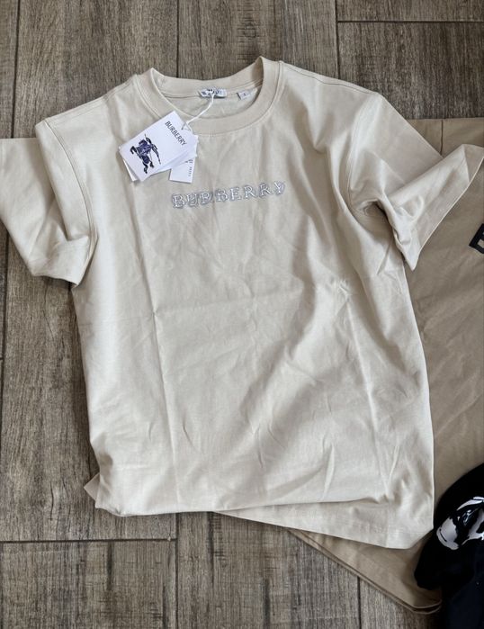 Дамски тениски нови