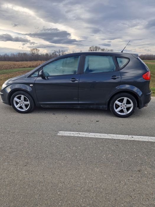 Vând Seat Altea 1,6 Diesel2010