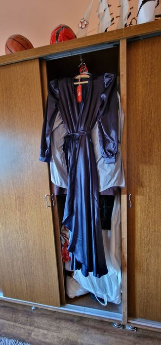 Vand rochii de seara elegante marimea S