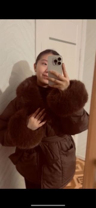 зимняя куртка.