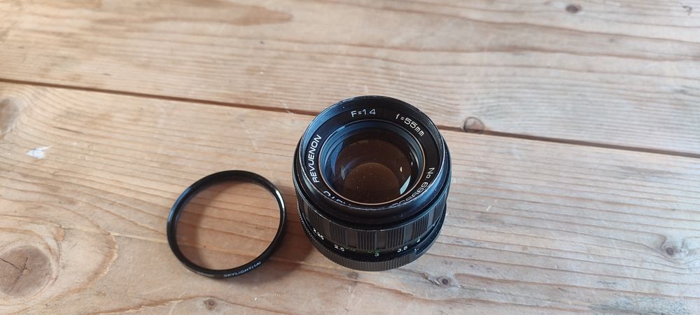 Pentru colecție obiectiv foto Revueflex 55 1.4