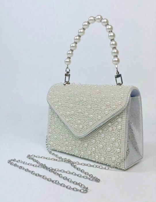 Дамска чанта с камъни