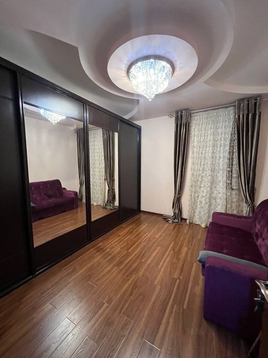 3-комнатная квартира (98 м²) в новостройке на ул. Нукус...