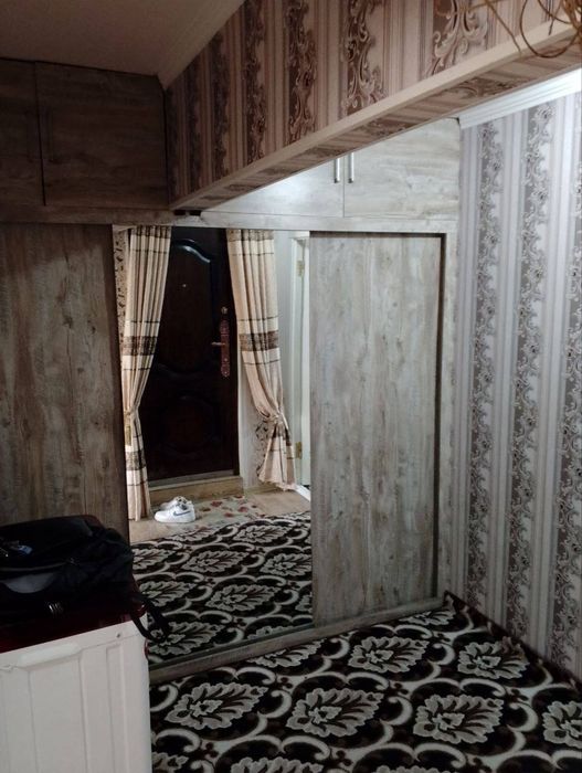 Мархабо квартира сотилади 2 хонали