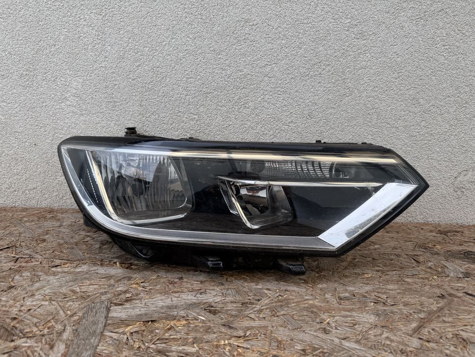 Far dreapta VW Passat B8 3G Halogen Original Europa