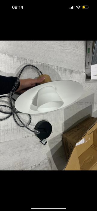 Plafoniera suspendata aluminiu