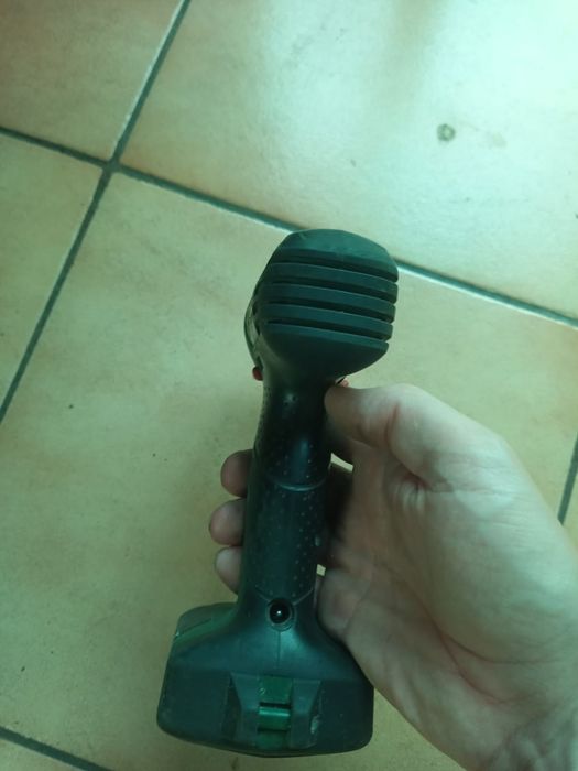 Bosch Easydrill 12