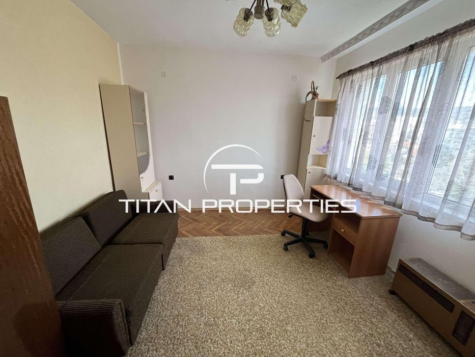 Дава се под наем Двустаен апартамент в Варна, Базар Левски - 70 кв.м за 375 € - Снимка #3