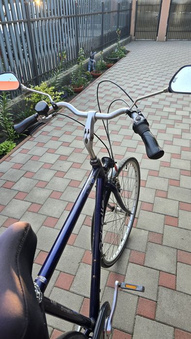 Bicicleta de vânzare