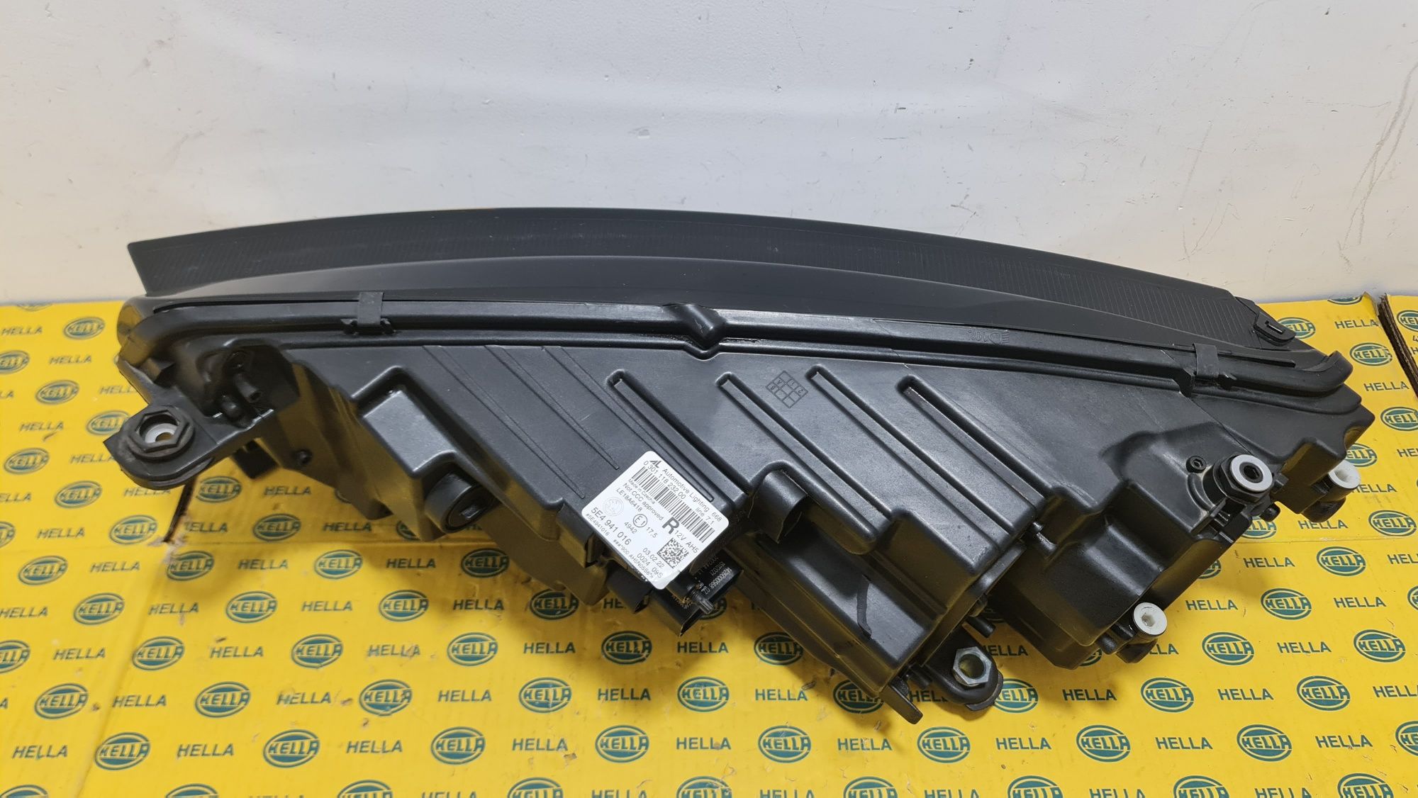 Faruri Far led Skoda Octavia 4 IV 2020+ 5E1941016