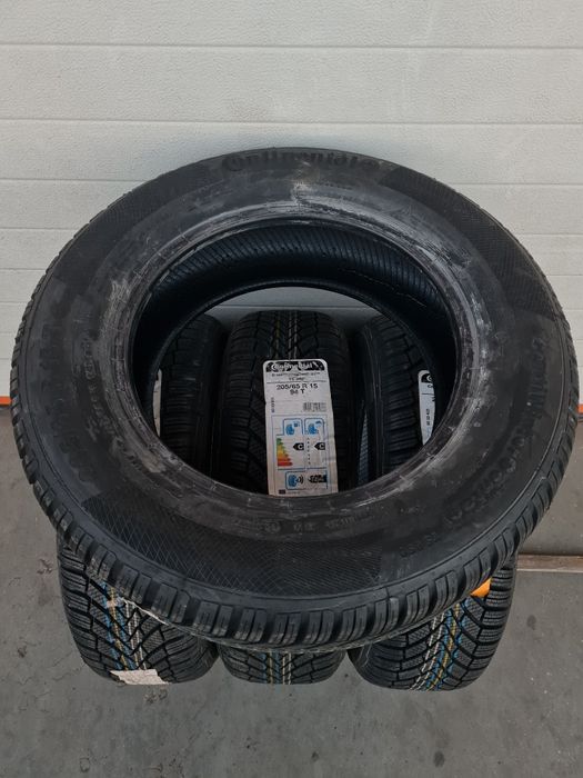 Нови зимни гуми 4 броя CONTINENTAL WinterContact TS850 205 65 R15