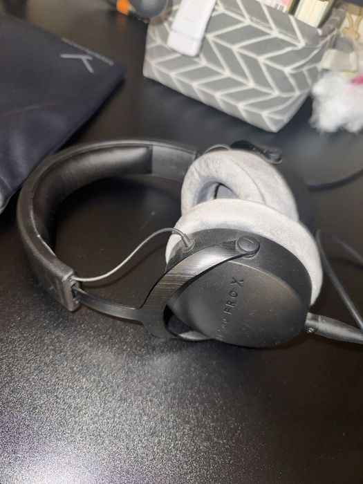 Студийные наушники Beyerdynamic DT 700 PRO X