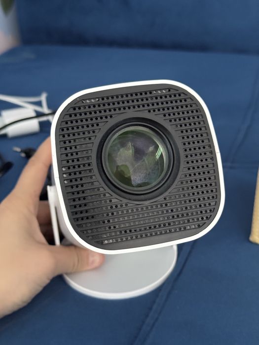 проектор сатылады срочноо қәзір алп кетем десеңдер беріп жіберем