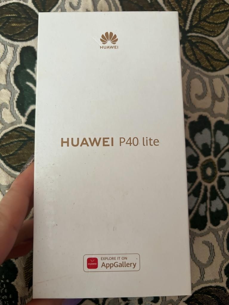 Продам телефон Huawei p40 lite