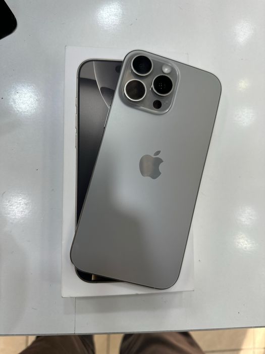 iPhone 16 Pro Max Natural 256 LL 95%