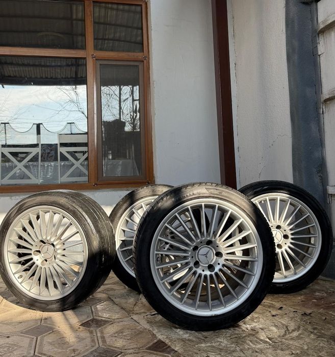 Продается диски мерседес