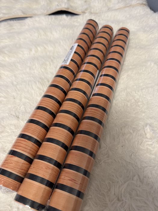 Обои самоклеящие