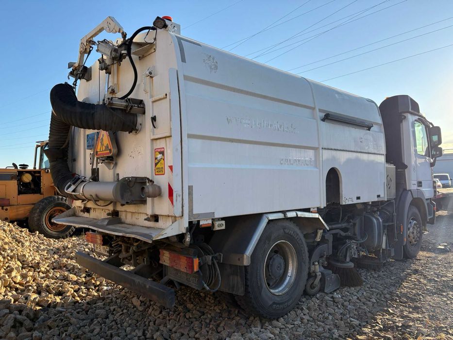 Mercedes Actros-vehicul curatare strazi/canalizari