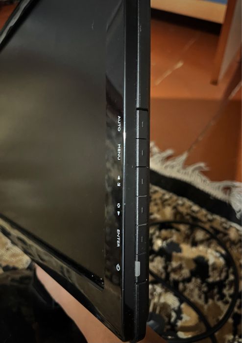 LCD Monitor (GL 950-BA)