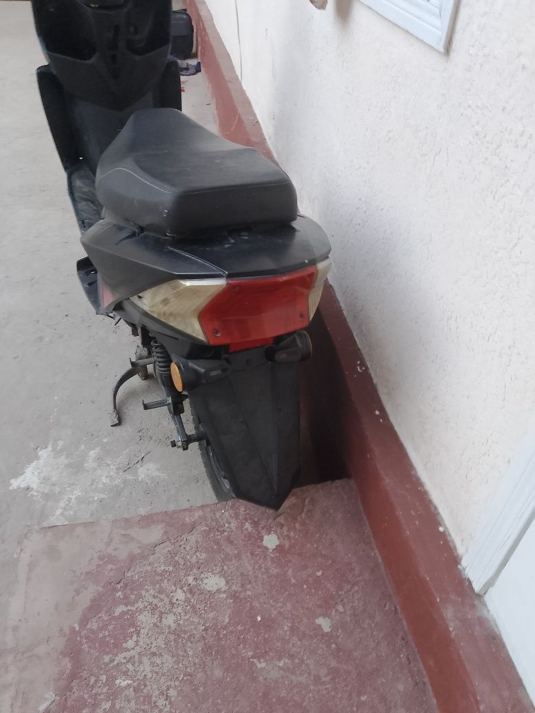 Srochna sotiladi