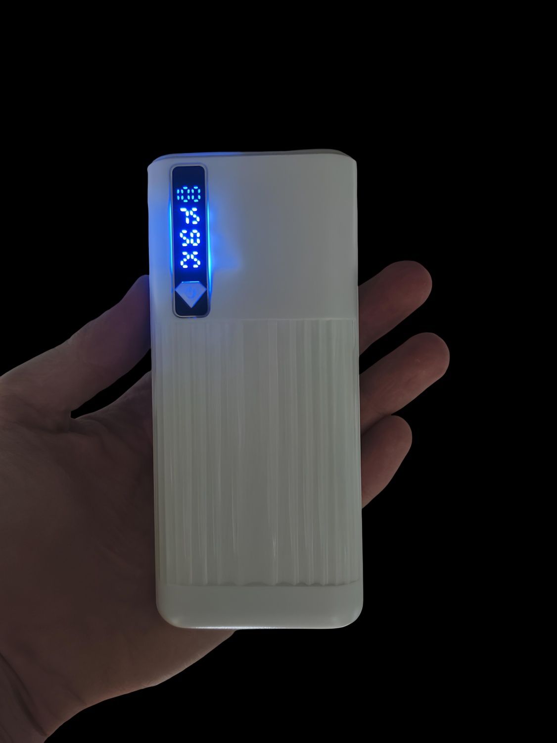 Power Bank 20000 mAh со всеми встроенными кабелями!