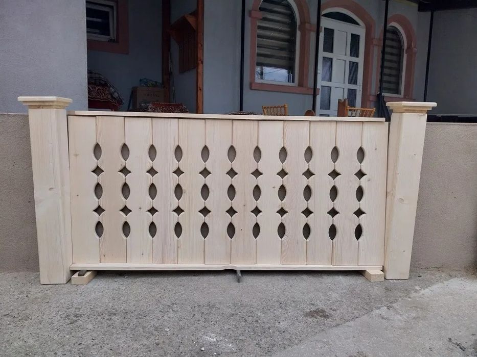 Elemente,ornamente,ptr.gard, terasă, balcon, foișor din material uscat