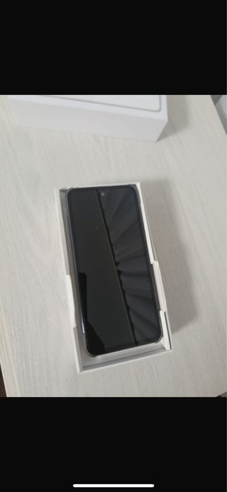 Продам сотовый телефон GT20