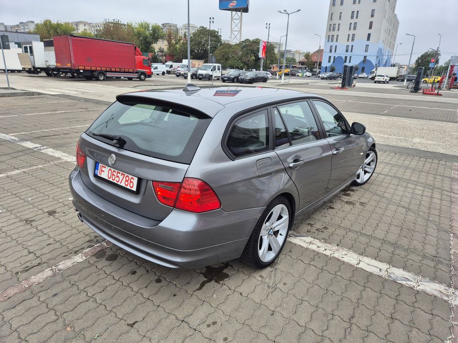 Vand BMW e91, 320D, automat