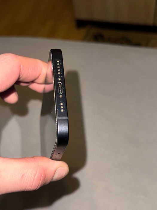 iPhone 12 black 128gb