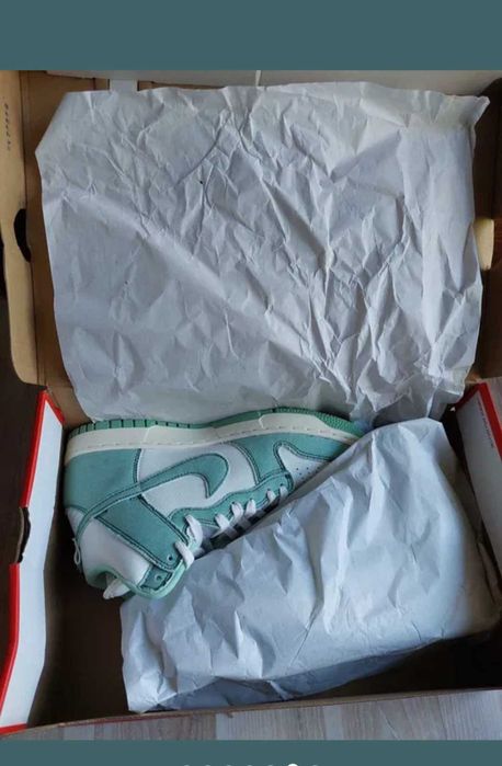 ОРИГИНАЛНИ кецове Nike Dunk High Retro 42,5